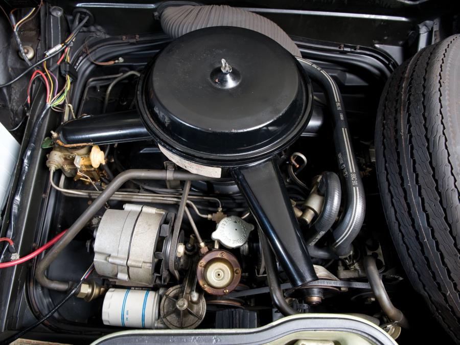  Chevrolet Corvair 500 Hardtop Coupe 1966 года  (фото 3 из 3)